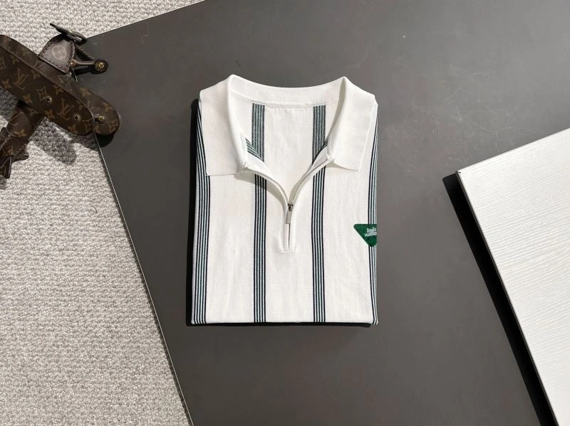 Louis Vuitton T-Shirts Fashionable 138207