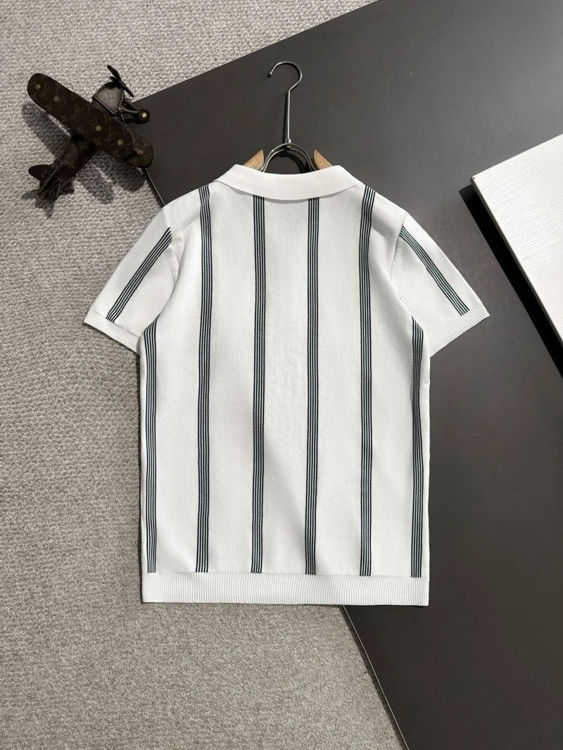 Louis Vuitton T-Shirts Fashionable 138207