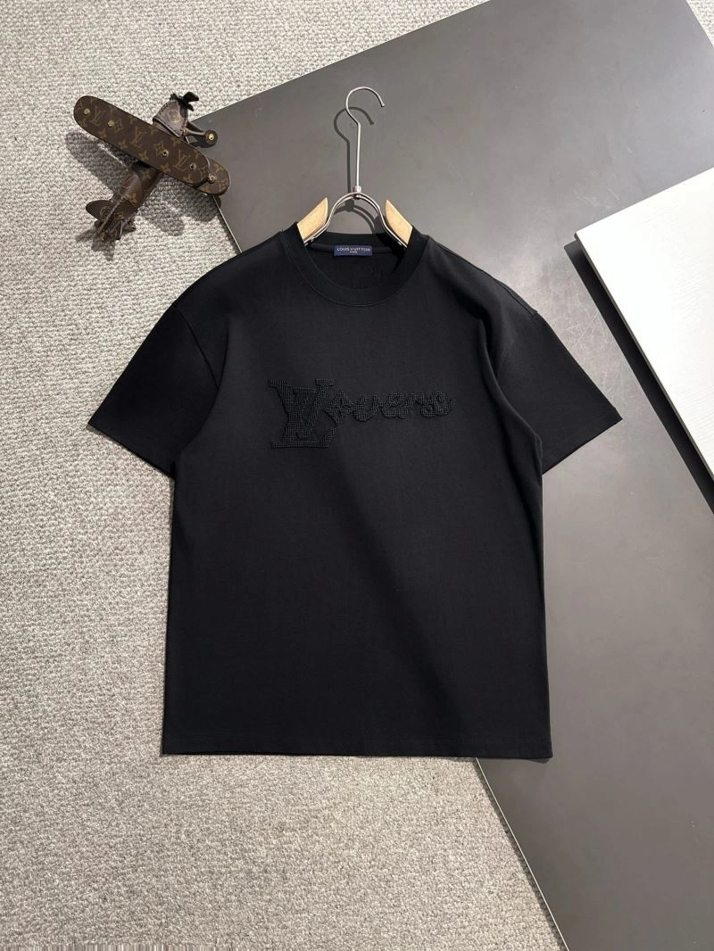 Louis Vuitton T-Shirts Functional 138209
