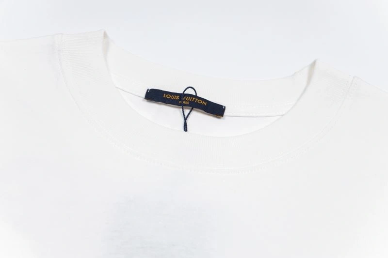 Louis Vuitton T-Shirts HighQuality 138171