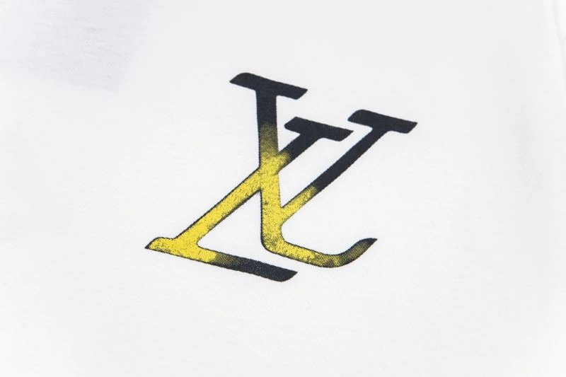Louis Vuitton T-Shirts HighQuality 138171