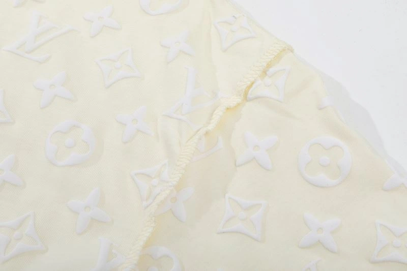 Elegant Louis Vuitton T-Shirts 138201