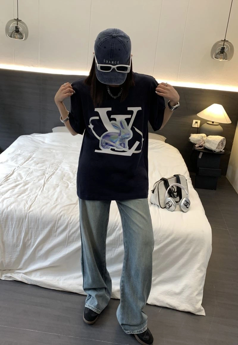 Louis Vuitton T-Shirts Flexible 138175