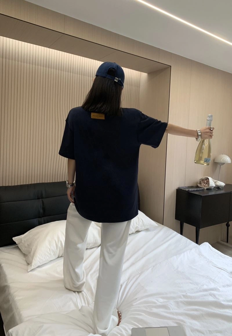 Classic Louis Vuitton T-Shirts 138190