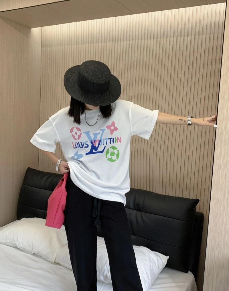 Louis Vuitton T-Shirts Attractive 138198
