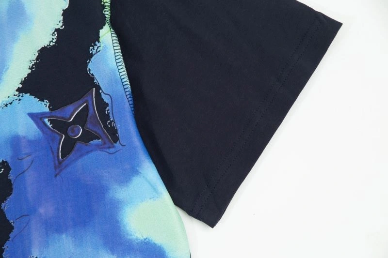 Louis Vuitton T-Shirts Sustainable 138192