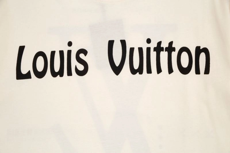 Louis Vuitton T-Shirts ZipUp 138186