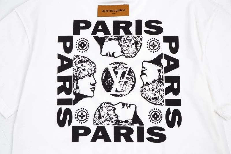 Louis Vuitton T-Shirts Sporty 138195