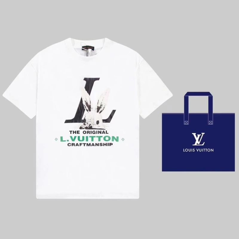 Effortless Louis Vuitton T-Shirts 138196