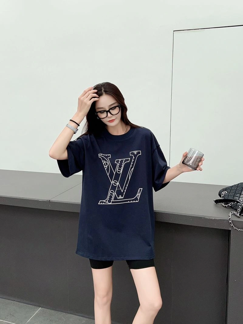 Cozy Louis Vuitton T-Shirts 138180