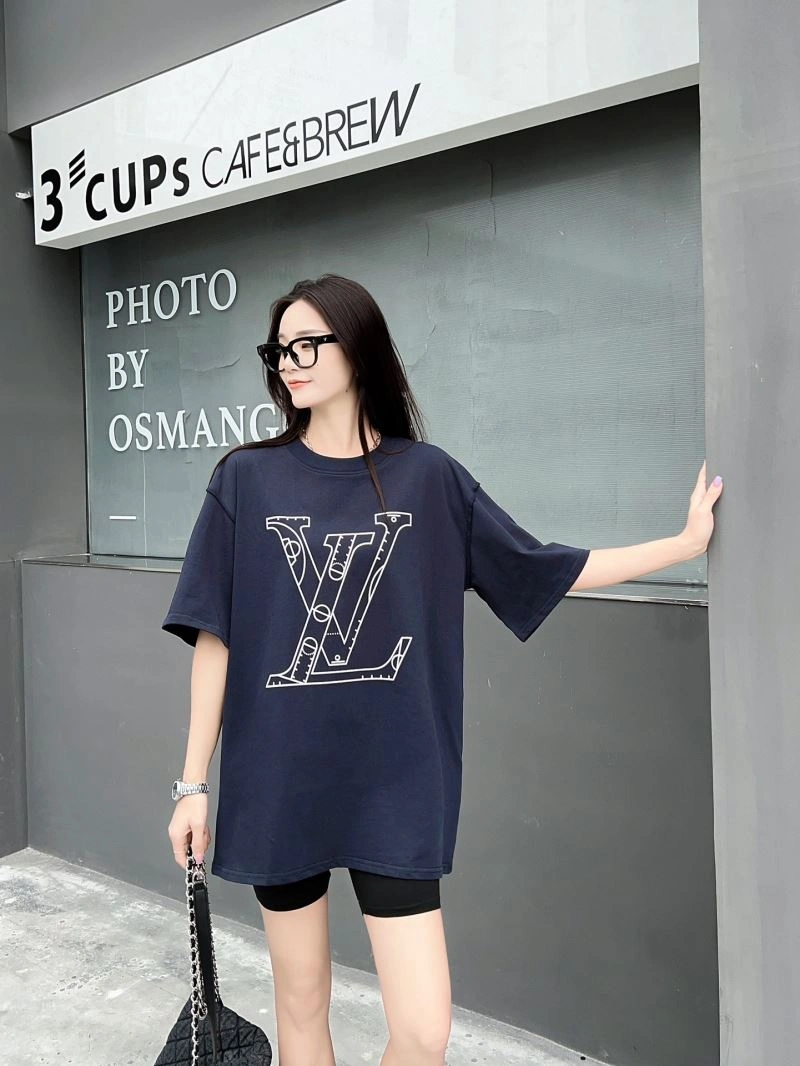 Cozy Louis Vuitton T-Shirts 138180