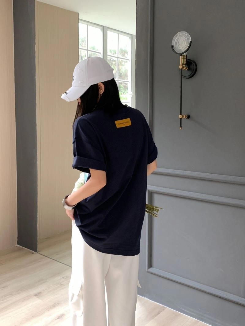 Original Louis Vuitton T-Shirts 138179