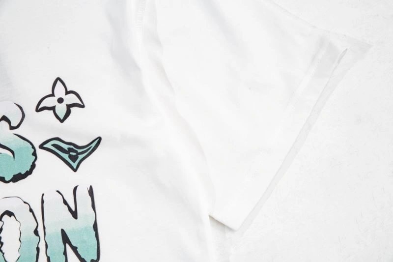 Seasonal Louis Vuitton T-Shirts 138193