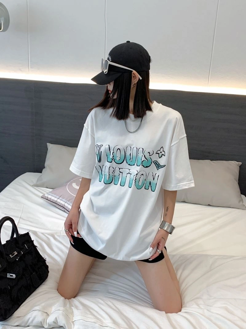 Seasonal Louis Vuitton T-Shirts 138193