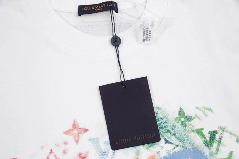 Louis Vuitton T-Shirts Modern 138178
