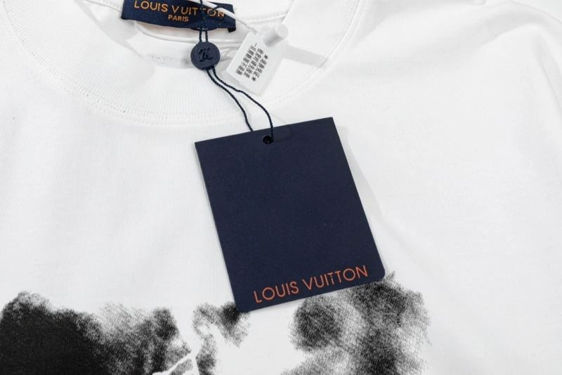 Youthful Louis Vuitton T-Shirts 138184