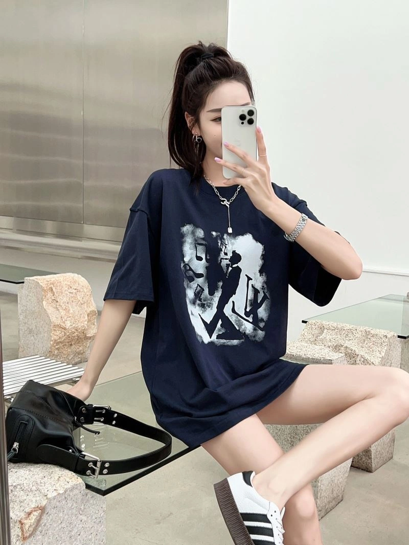 SmoothTexture Louis Vuitton T-Shirts 138176