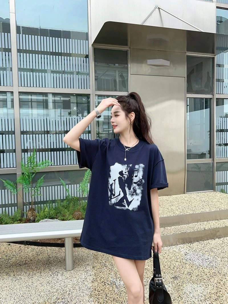 SmoothTexture Louis Vuitton T-Shirts 138176
