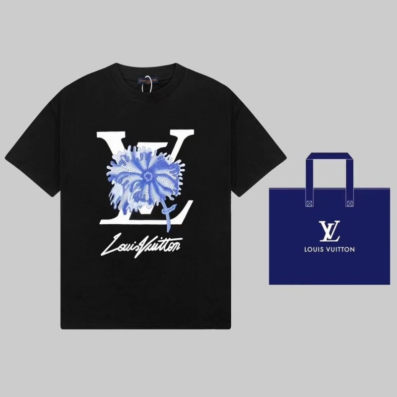 Vibrant Louis Vuitton T-Shirts 138183
