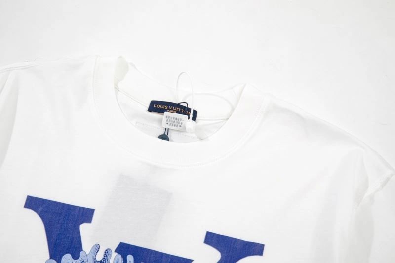 Louis Vuitton T-Shirts ModernLook 138166