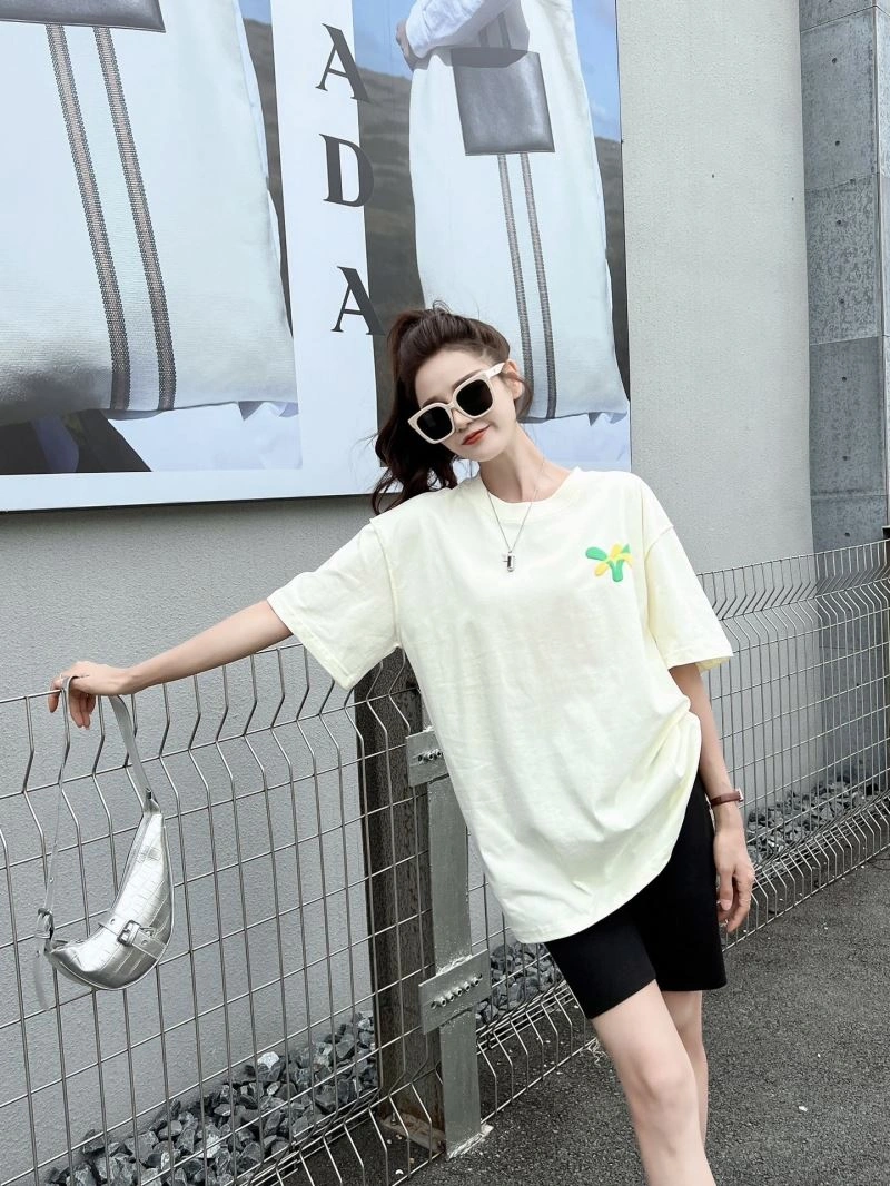 Compact Louis Vuitton T-Shirts 138185