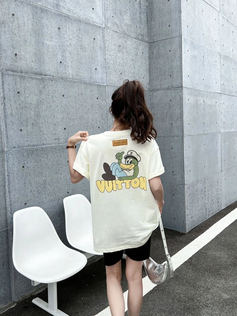 Compact Louis Vuitton T-Shirts 138185