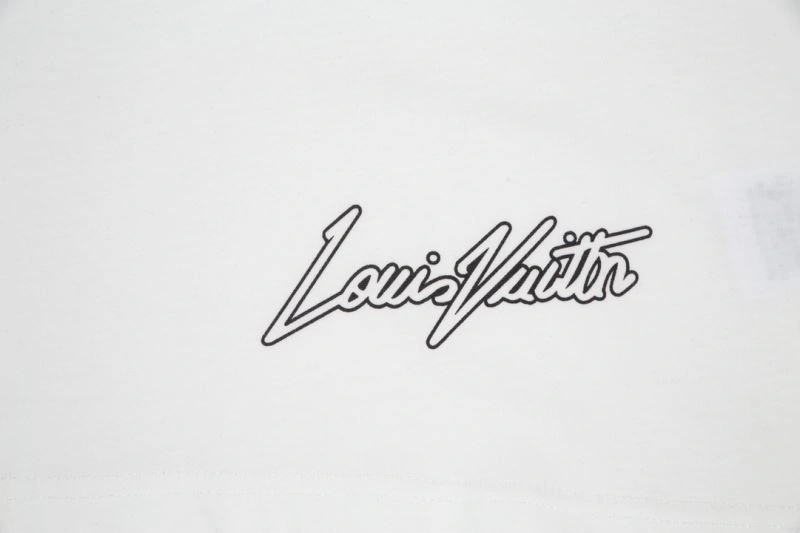 MoistureWicking Louis Vuitton T-Shirts 138164
