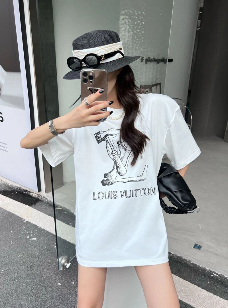 Comfortable Louis Vuitton T-Shirts 138160