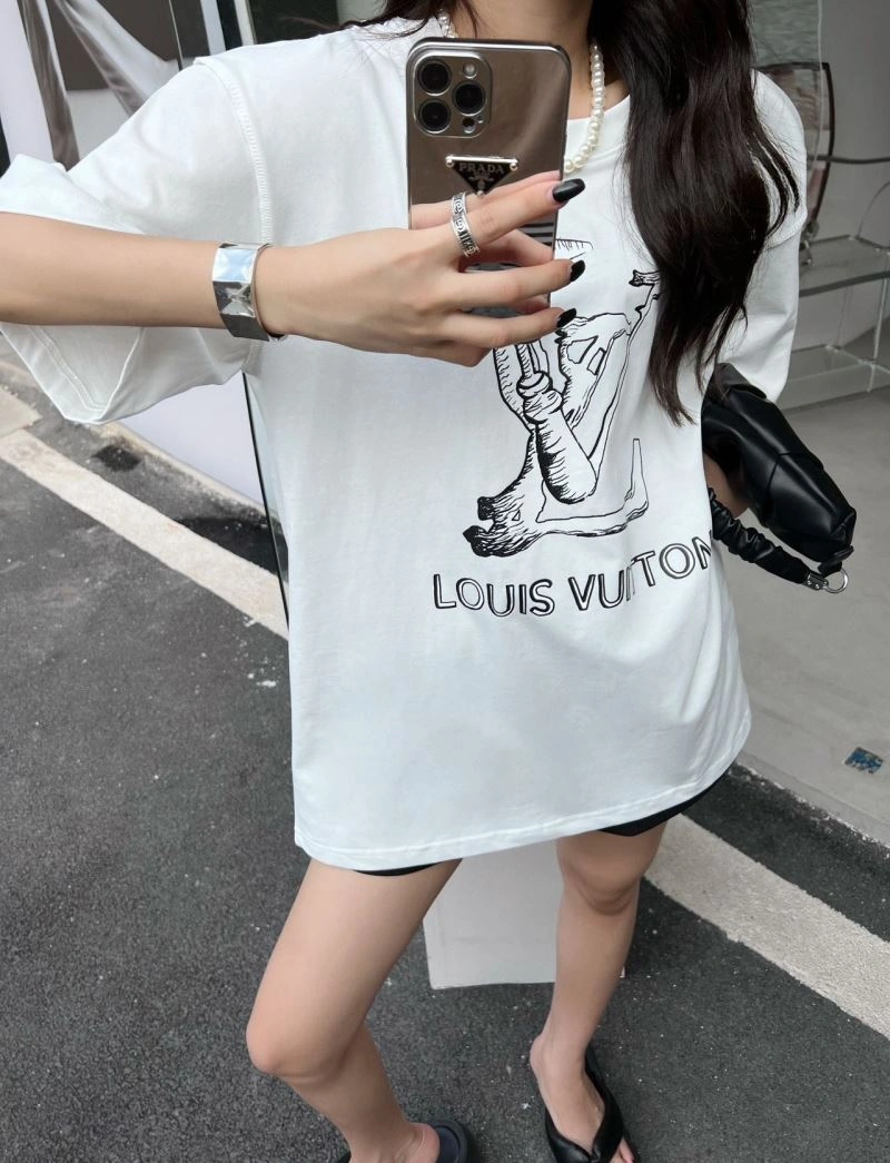 Comfortable Louis Vuitton T-Shirts 138160
