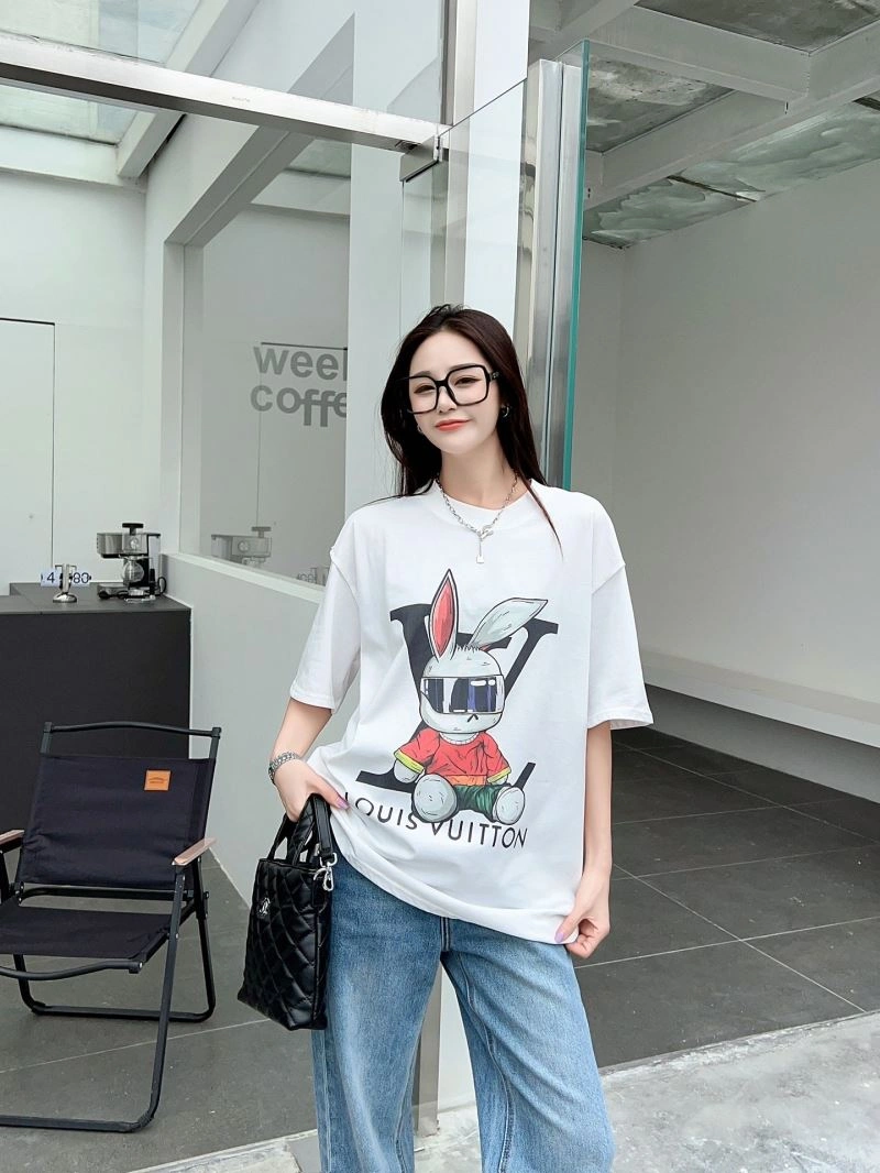 Louis Vuitton T-Shirts Soft 138145