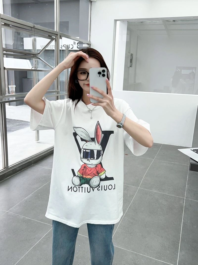 Louis Vuitton T-Shirts Soft 138145