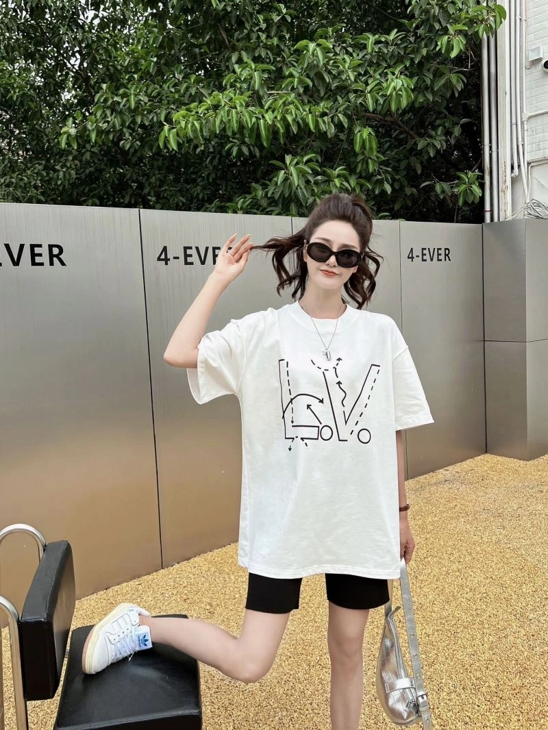 Fashionable Louis Vuitton T-Shirts 138139
