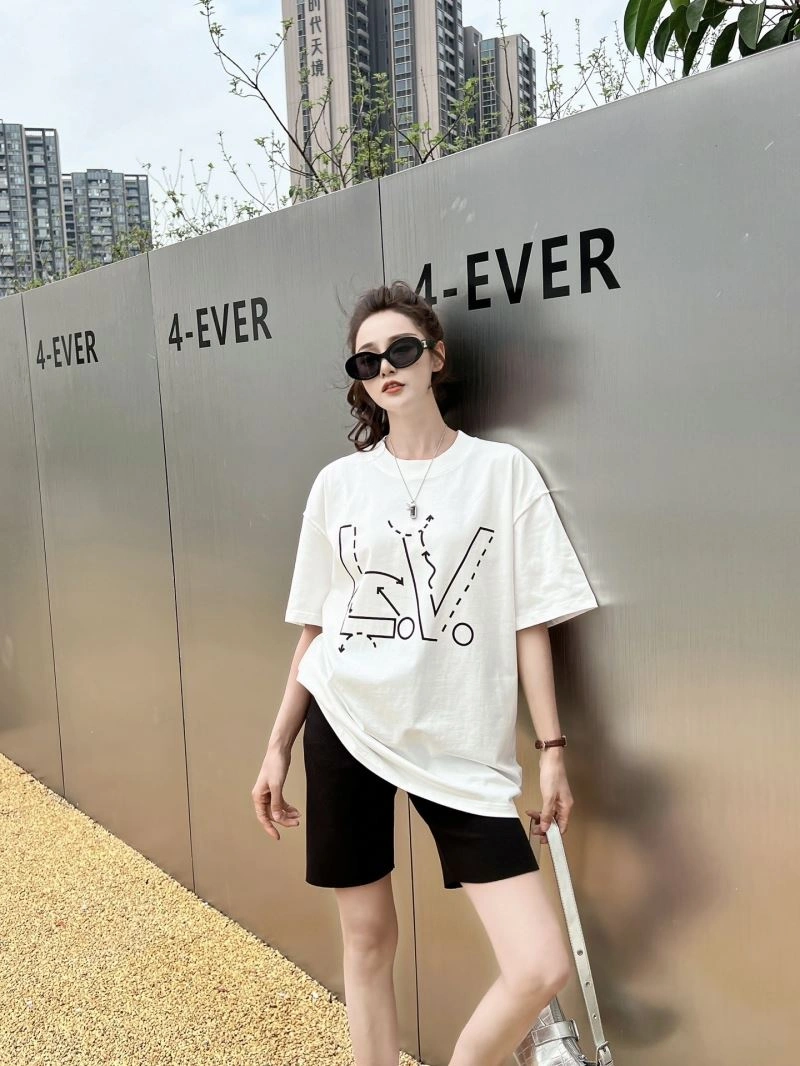 Fashionable Louis Vuitton T-Shirts 138139