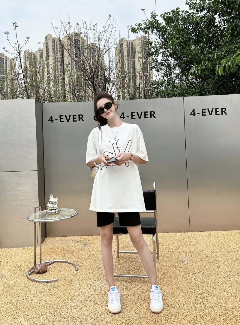 Fashionable Louis Vuitton T-Shirts 138139
