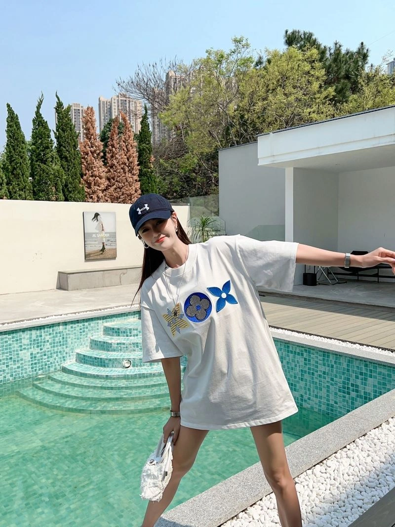 SportInspired Louis Vuitton T-Shirts 138152