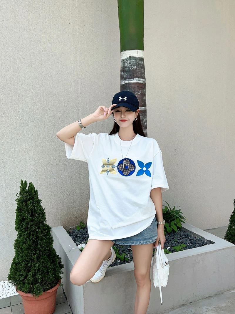 SportInspired Louis Vuitton T-Shirts 138152