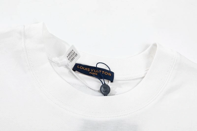 Louis Vuitton T-Shirts Durable 138159