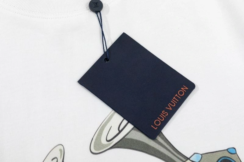 Louis Vuitton T-Shirts Durable 138159