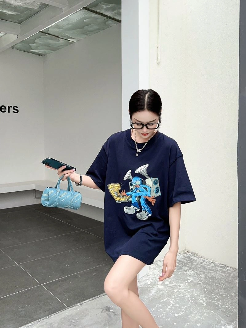 SportInspired Louis Vuitton T-Shirts 138153