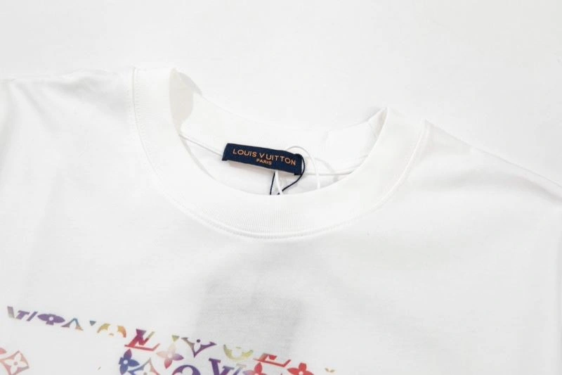 Trendy Louis Vuitton T-Shirts 138150