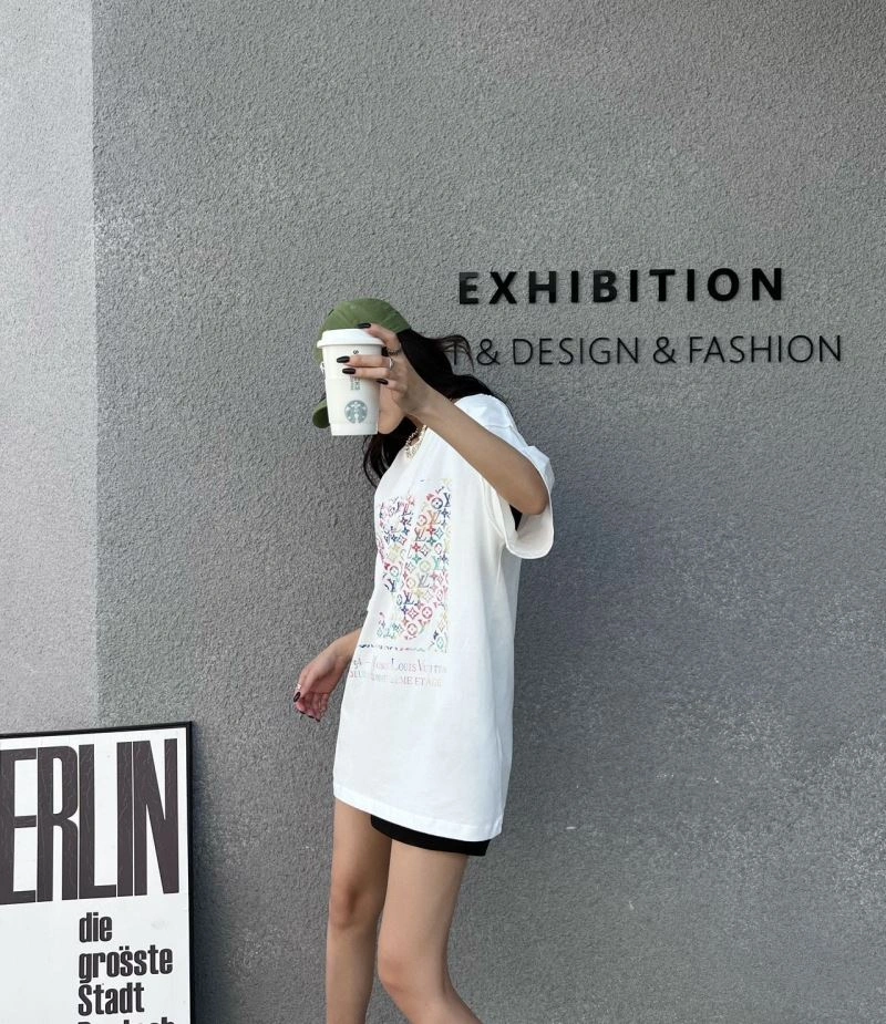 Trendy Louis Vuitton T-Shirts 138150