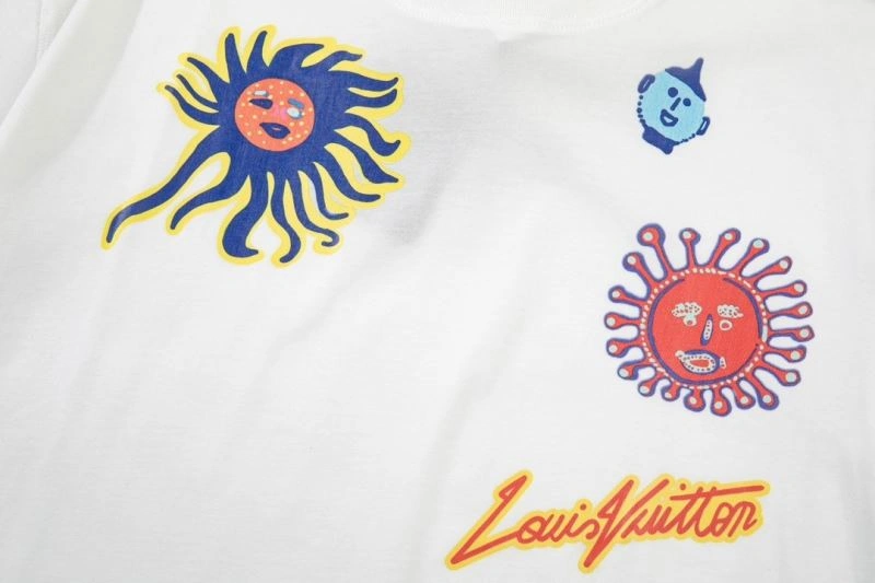 Louis Vuitton T-Shirts Attractive 138137