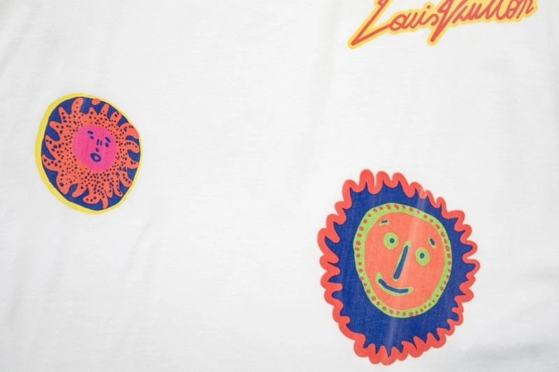 Louis Vuitton T-Shirts Attractive 138137