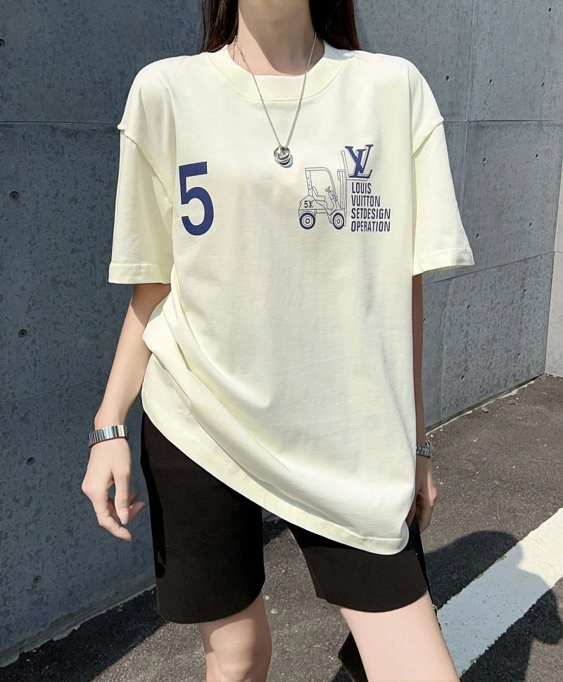 FashionForward Louis Vuitton T-Shirts 138154