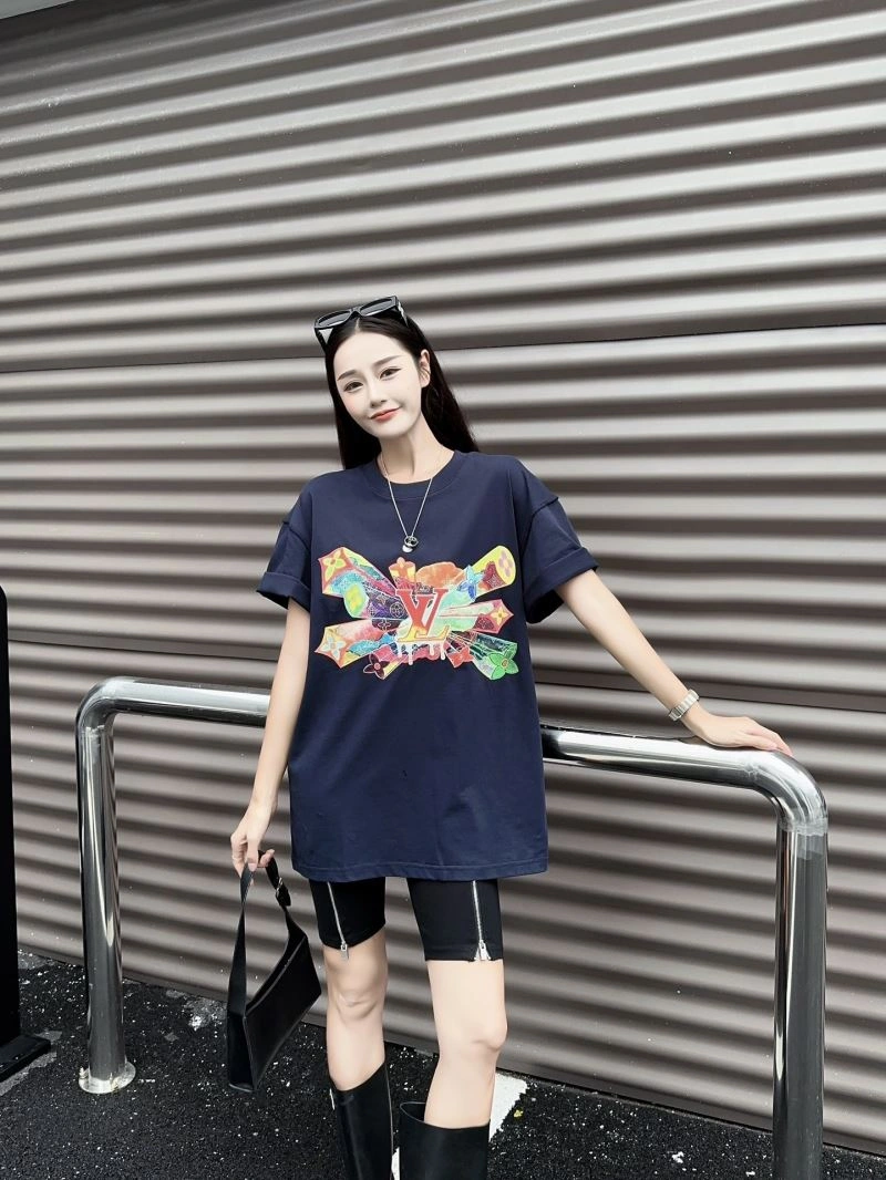 Louis Vuitton T-Shirts WrinkleFree 138131