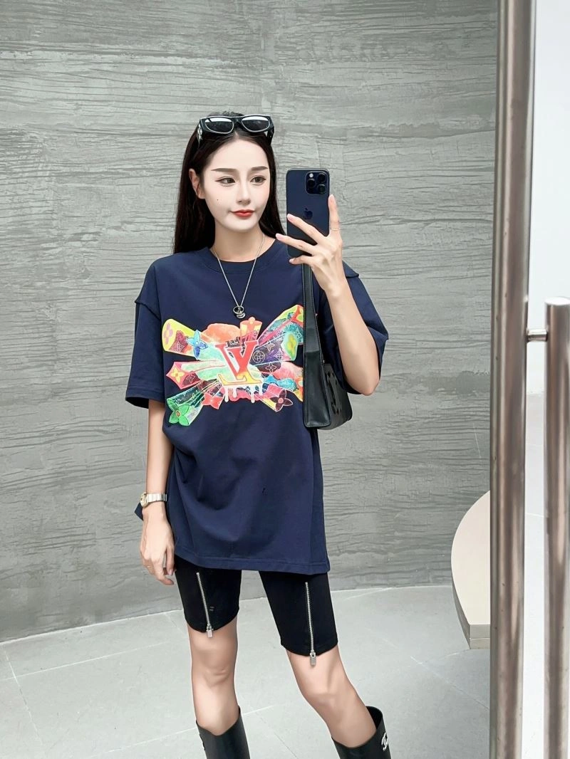 Louis Vuitton T-Shirts WrinkleFree 138131