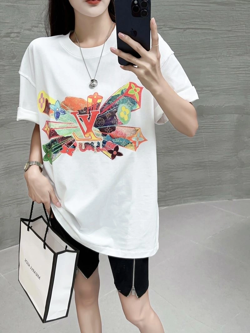 Minimalist Louis Vuitton T-Shirts 138127