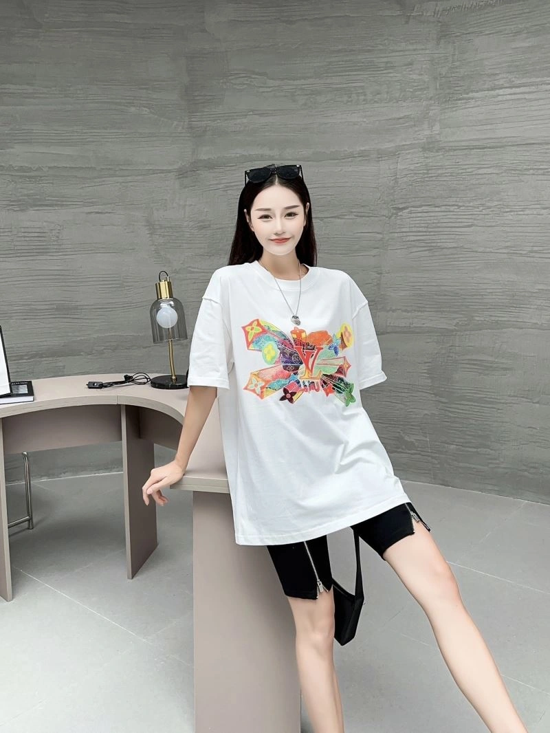 Minimalist Louis Vuitton T-Shirts 138127