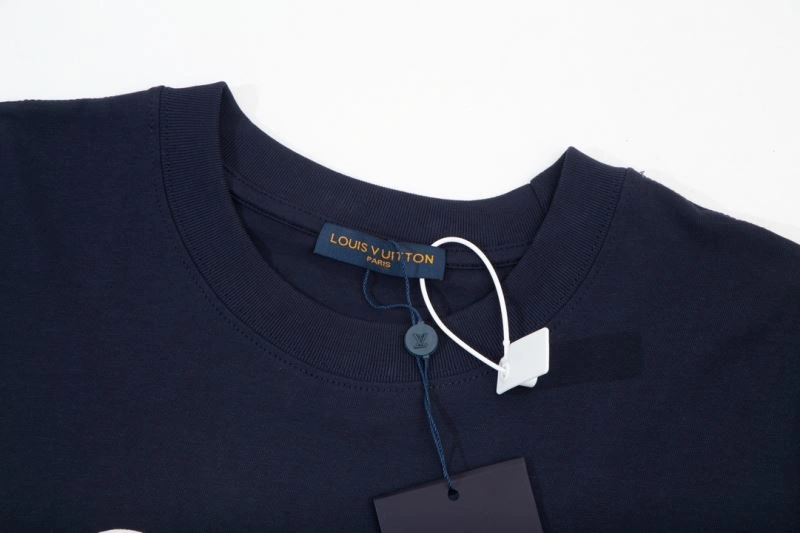 DailyWear Louis Vuitton T-Shirts 138128
