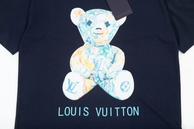 DailyWear Louis Vuitton T-Shirts 138128